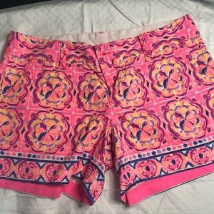 Lilly Pulitzer- The Callahan- 5” inseam shorts- excellent condition- Size 10